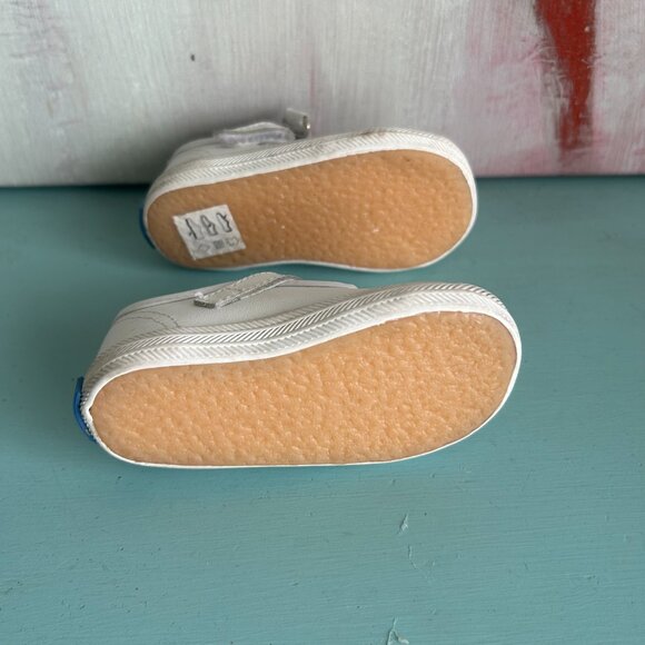 Keds Toddler Size 3 Champion Mary Jane Sneaker Toe Cap T-Strap Sneaker Girls - Picture 4 of 10